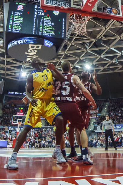 更是一个案 更是一个案