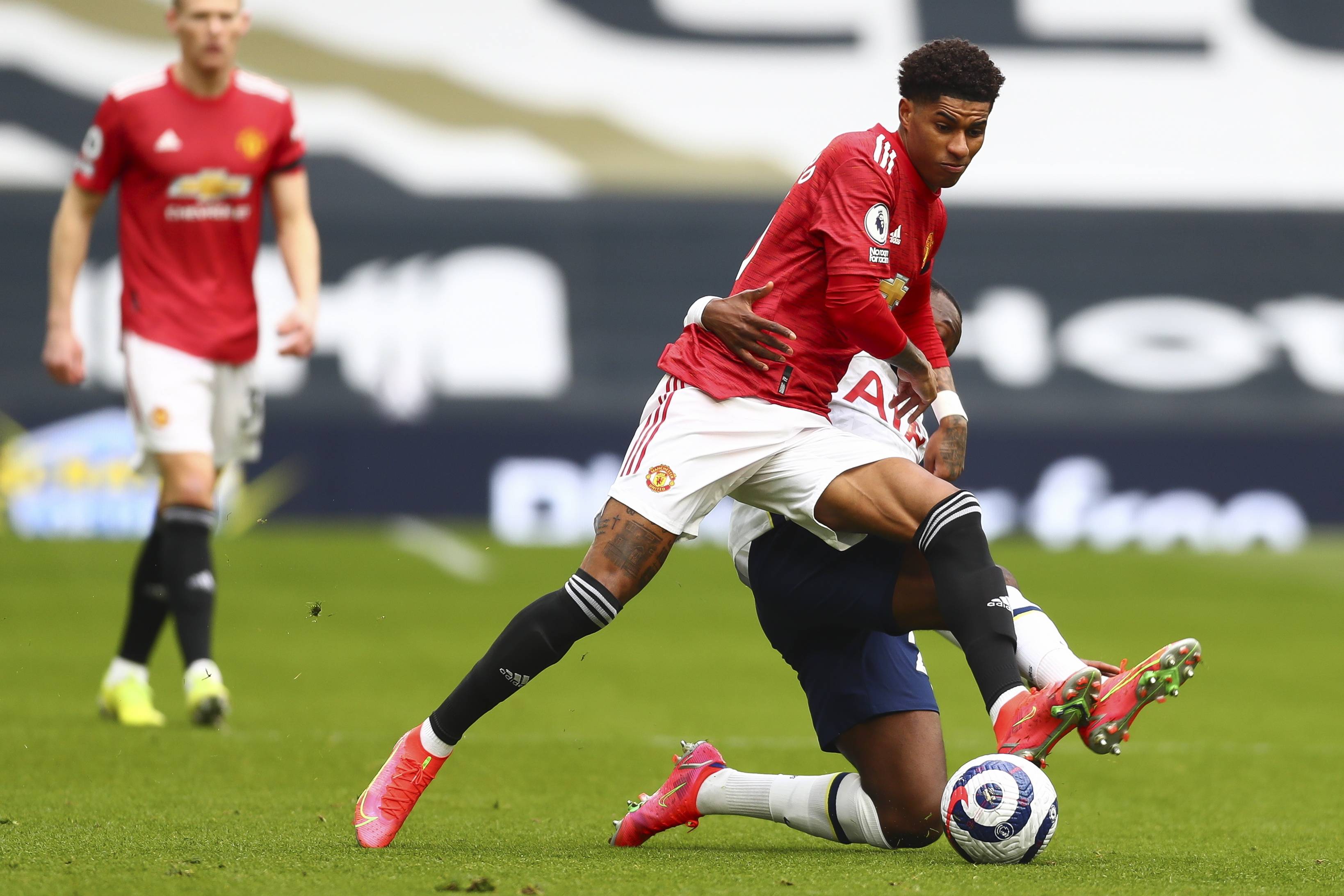 以敏锐的跑 以敏锐的跑